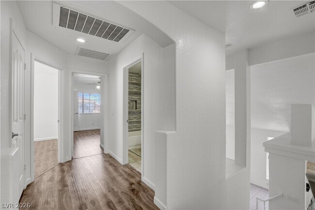 Building Photo - 3557 Sedwick Dr