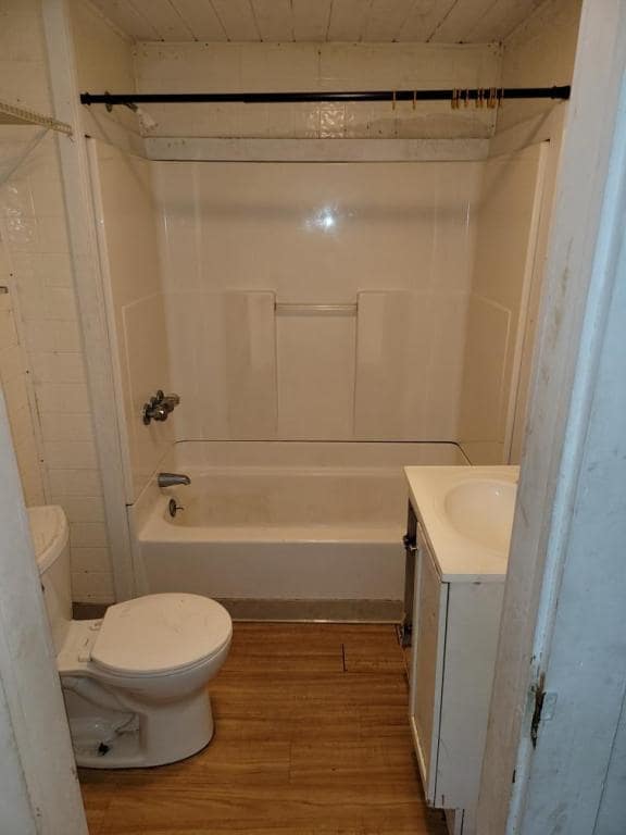 Building Photo - 11836 Cedar St