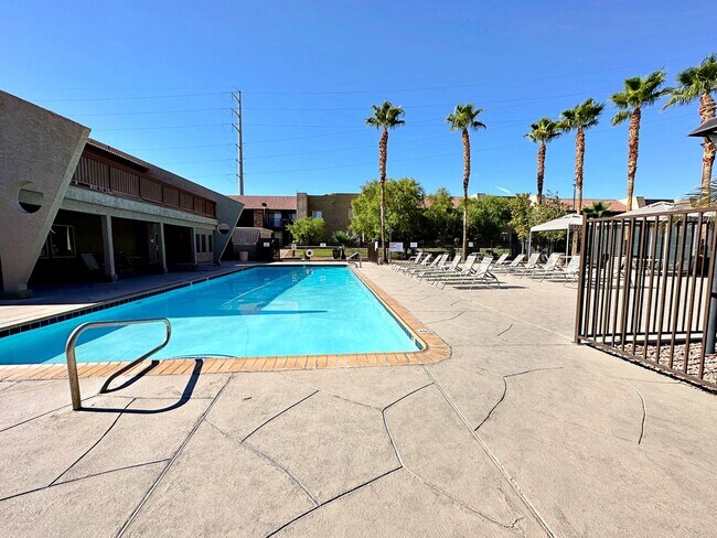Building Photo - 5080 Indian River Dr
