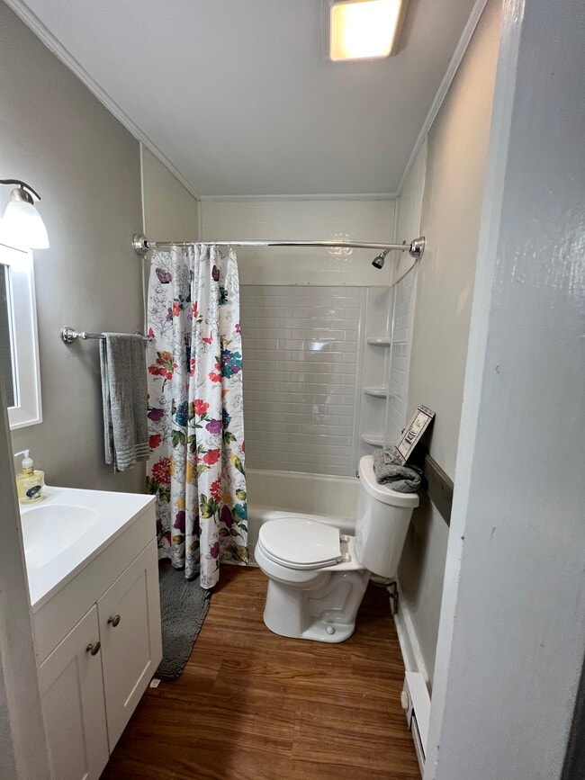 Building Photo - 130 Reid St