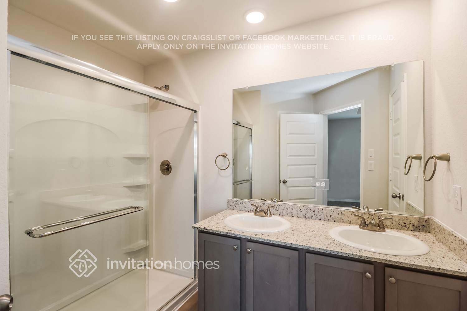 Building Photo - 10914 Heliosphere Wy