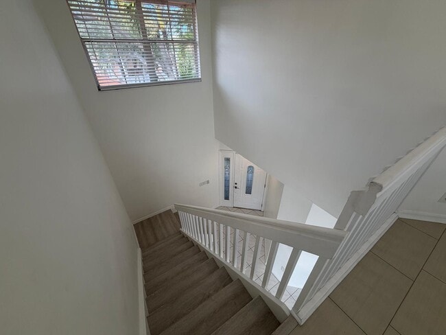 Building Photo - 3780 Amalfi Dr