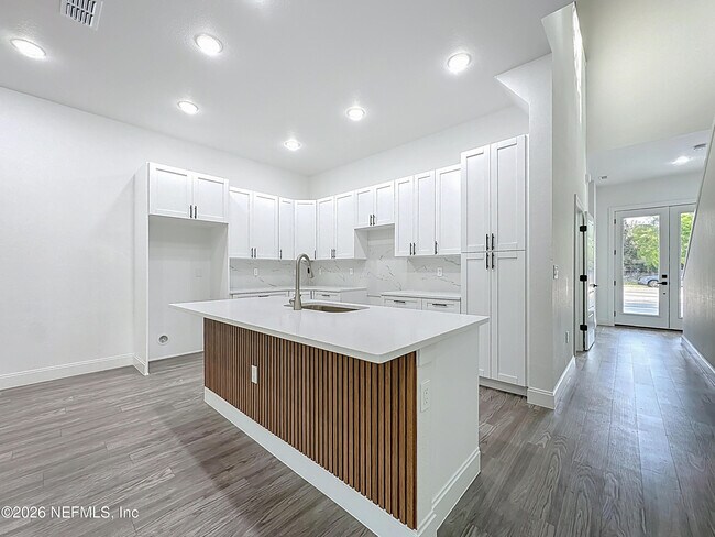 Building Photo - 8912 Hogan Rd