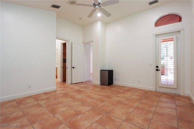 Building Photo - 25094 Pinewater Cove Ln
