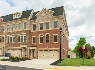 Building Photo - 7200 Holywell Lane