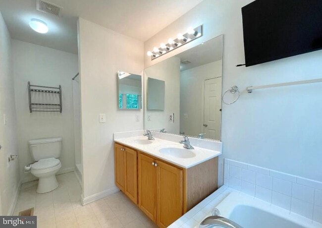 Building Photo - 22749 Bayside Way