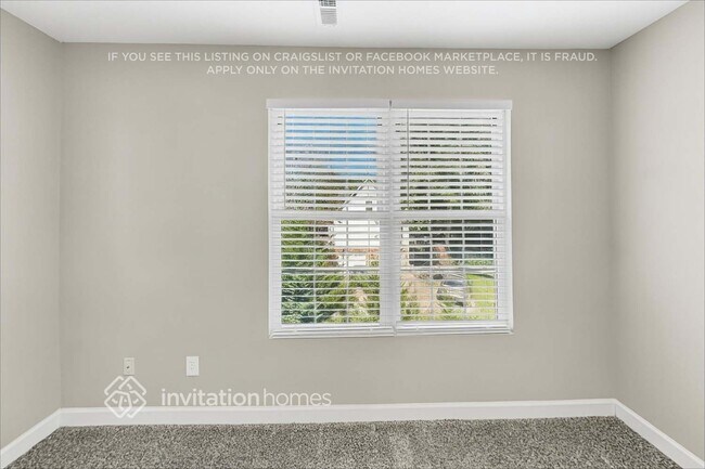 Building Photo - 6984 Forest Manor Dr