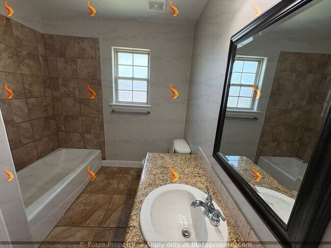 Building Photo - Charming Corner Lot Home in Desirable City...