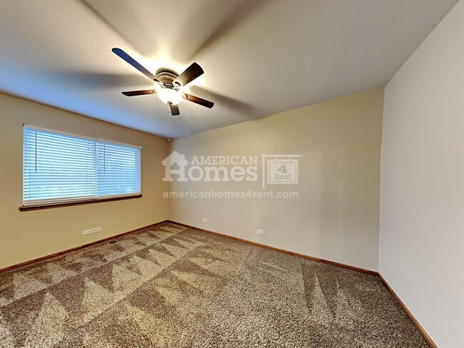 Building Photo - 14928 S Bunratty Drive
