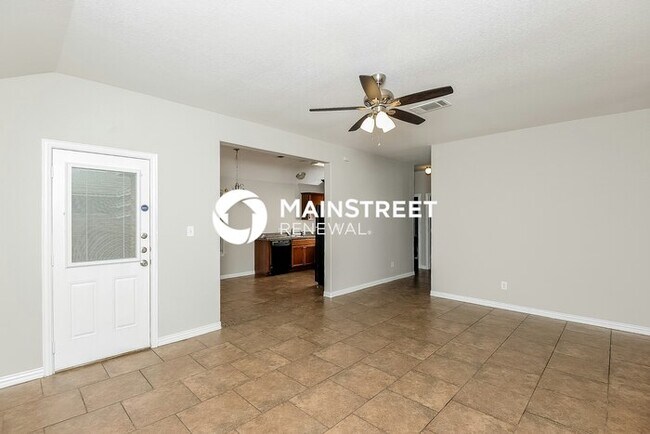Building Photo - 3 Bedroom Pet-Friendly Home in Fort Worth,...