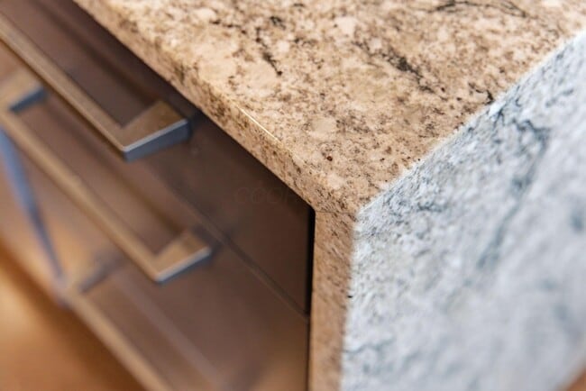 Building Photo - 145 N High St