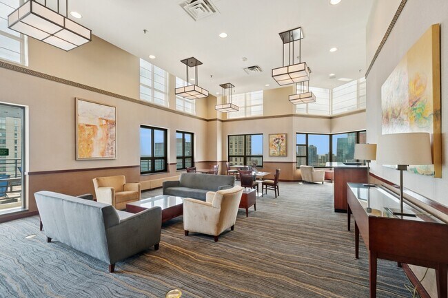 Building Photo - 401 E Ontario St