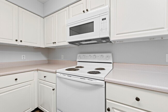 Building Photo - 4276 Calinda Ln