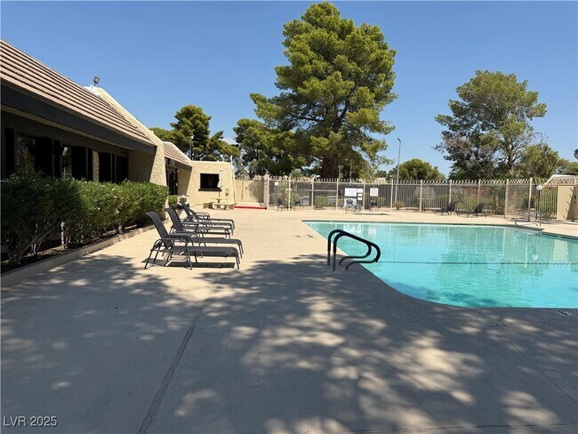 Building Photo - 3249 Liahona Way