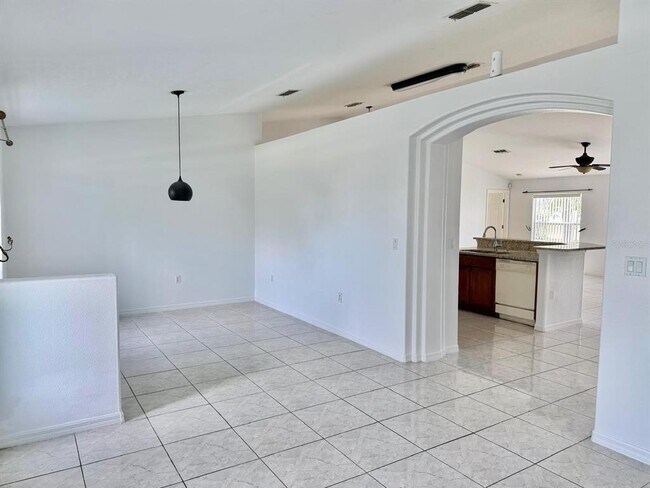 Building Photo - 3264 Deltona Blvd