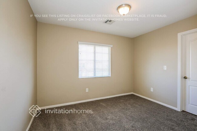 Building Photo - 25 W Focal Point Ave