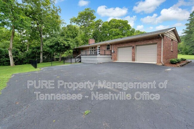 Building Photo - 6541 Jocelyn Hollow Rd