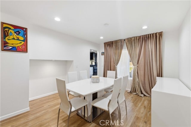 Building Photo - 41201 Laidlaw Ln