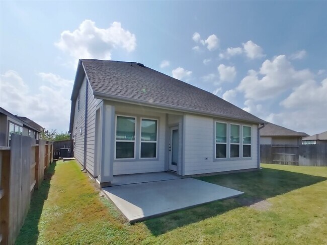 Building Photo - 2407 Foster Hl Rd