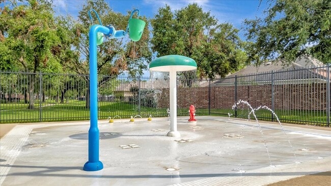 Building Photo - 146 Bayou Bend Dr