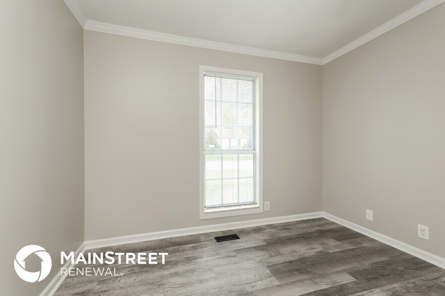 Building Photo - 3113 Stoneybrook Cir