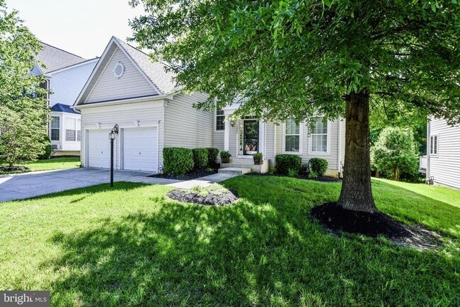 Building Photo - 13003 Belle Meade Trace