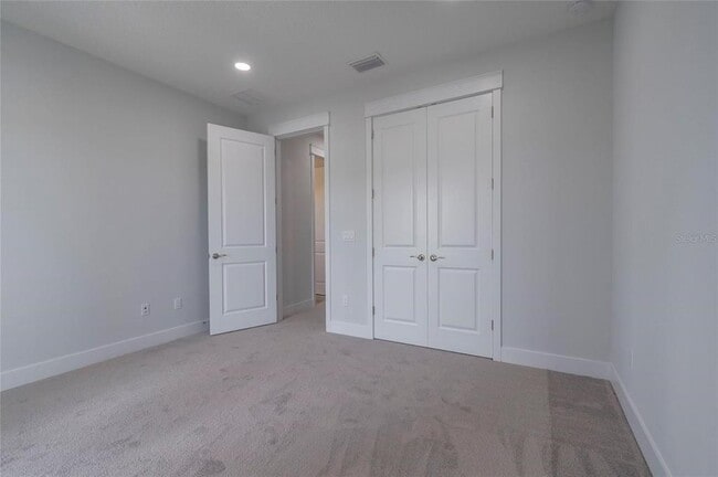 Building Photo - 2820 Isles Wy