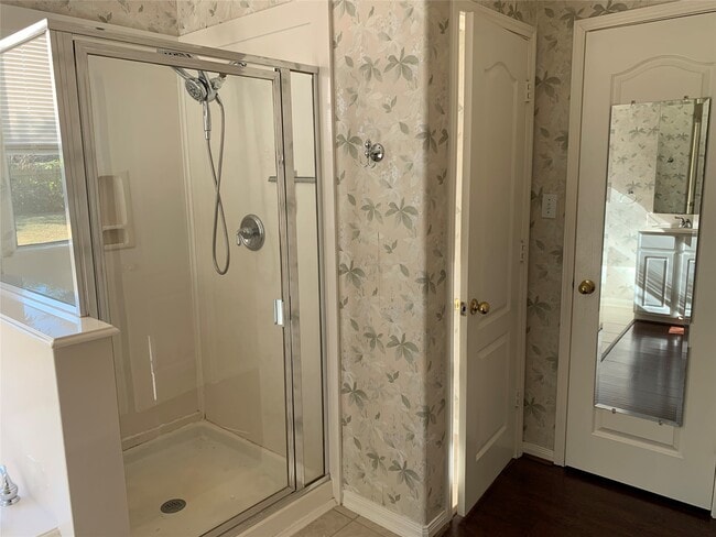 Building Photo - 17507 Colony Creek Dr