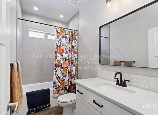 Building Photo - 8462 W Suttle Lake Dr