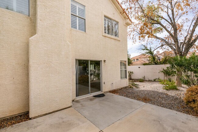 Building Photo - Beautiful Summerlin Home – 3 Bed, 2.5 Bath...