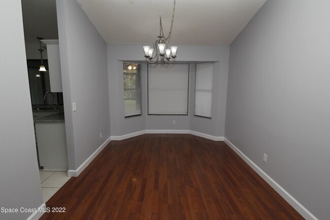 Building Photo - 1009 Fairplay Ave NW