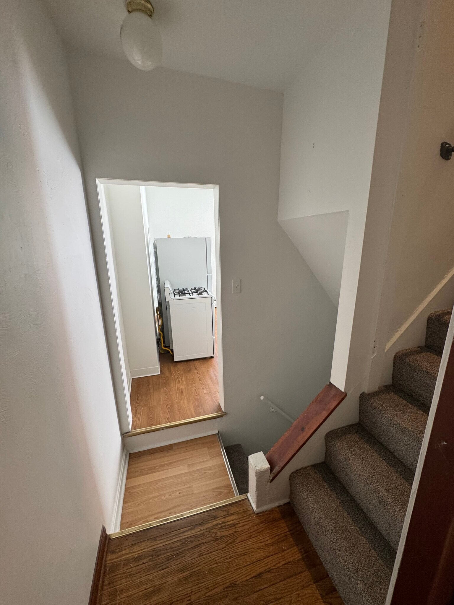 Hallway to Front Room - 4052 Penn Ave