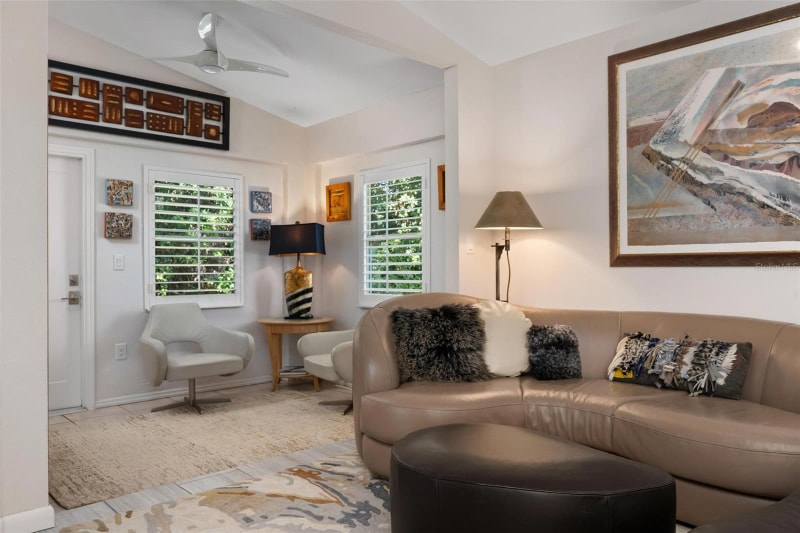 Building Photo - 226 Chartley Ct N