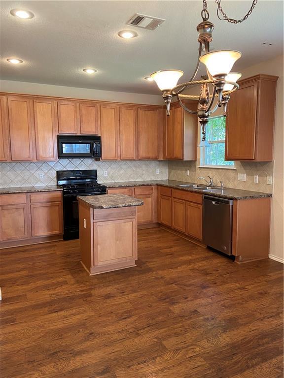 Building Photo - 15009 Staked Plains Loop