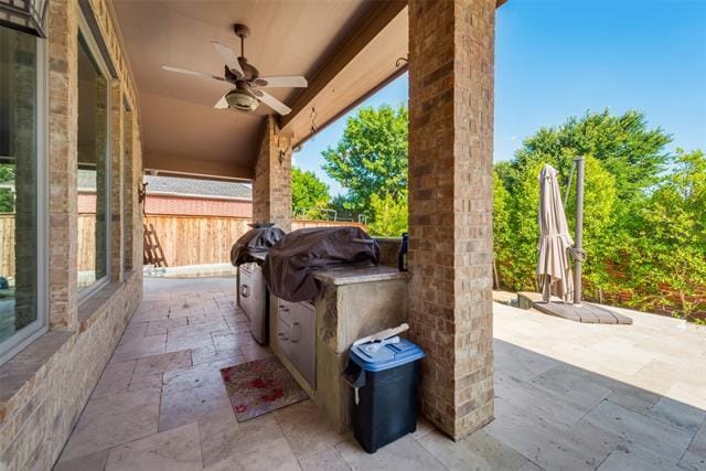 Building Photo - 2435 Waterside Dr