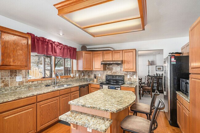 Building Photo - 10788 W Vista View Dr