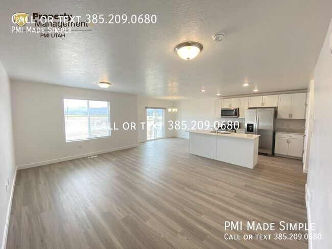 Building Photo - 3608 W Barley Bend