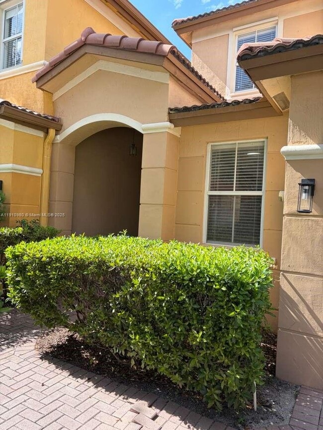 Building Photo - 8666 NW 114th Ave