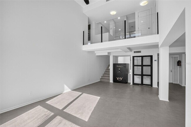 Building Photo - 13618 Greenfield Dr