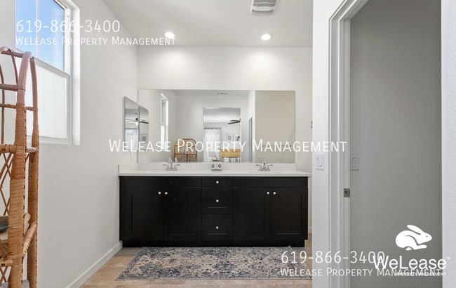 Building Photo - 4128 Palomar Way