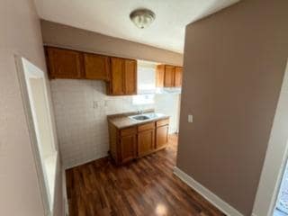 Building Photo - 1815 N Sheridan Rd