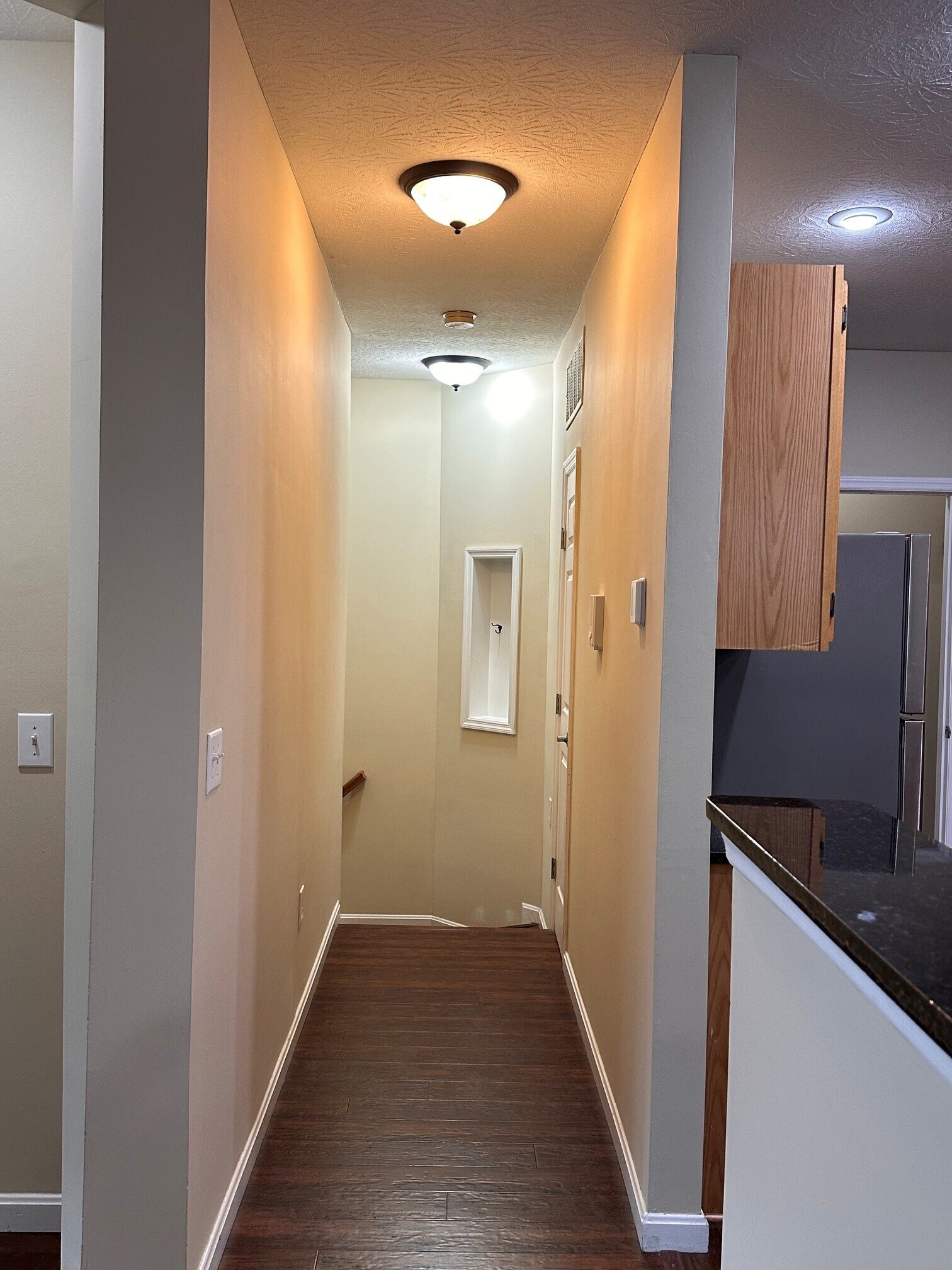 Building Photo - 7545 Mansion Cir