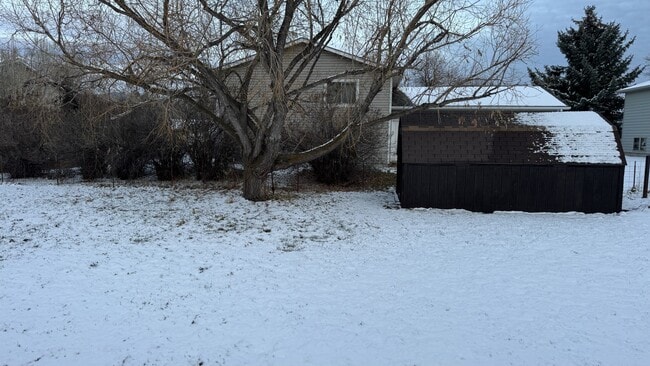 Building Photo - 110 N Yellowstone Ave