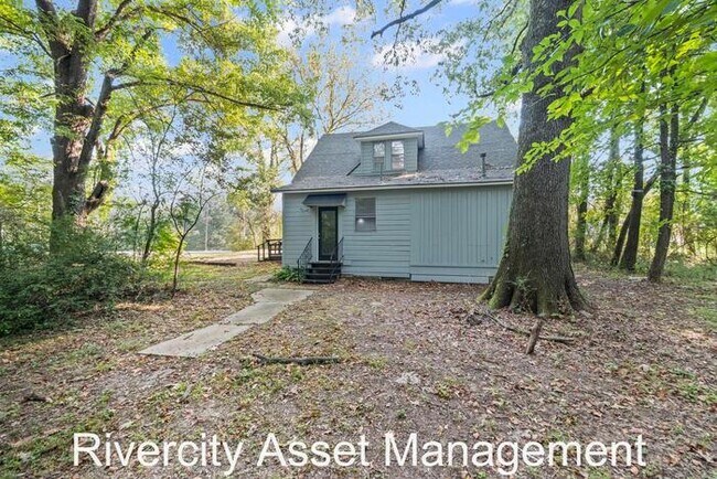 Building Photo - You Don't Want To Miss This One!!!!! It Is...