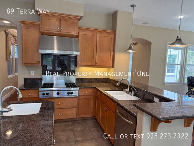 Building Photo - 89 Terra Way