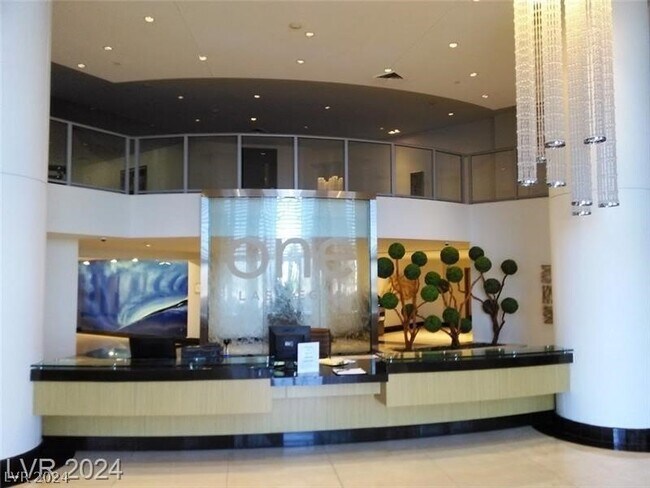 Building Photo - 8255 Las Vegas Blvd S