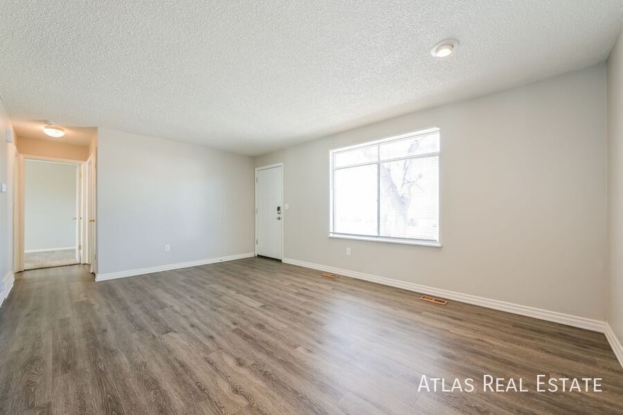 Building Photo - 15876 E Cornell Pl