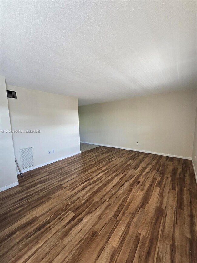 Building Photo - 7861 Johnson St