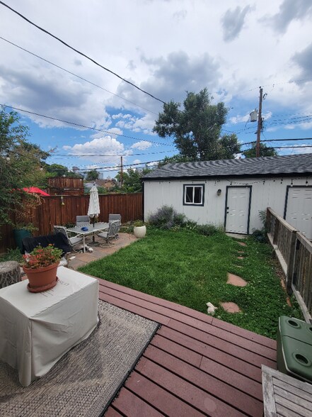 Building Photo - 1148 Mariposa St