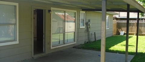 Building Photo - 323 Maybrook Dr